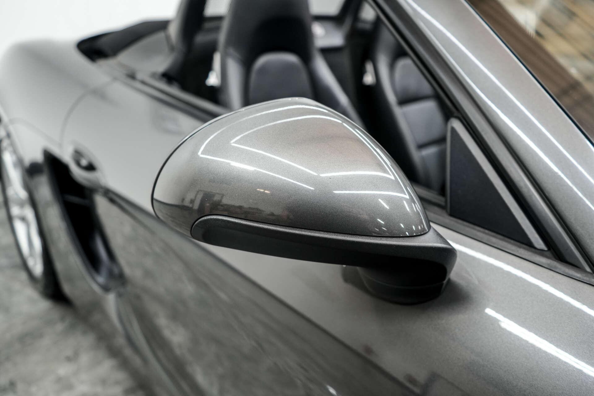 Porsche Boxster view 13