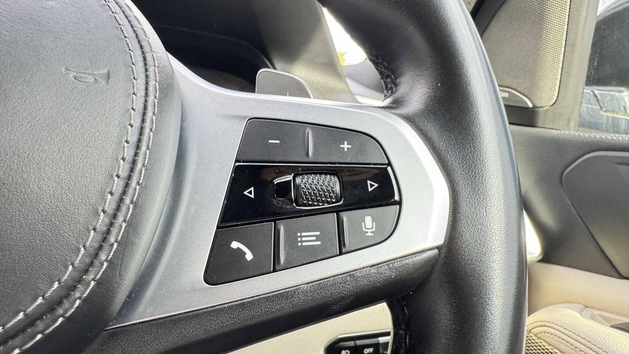 BMW X5 view 17
