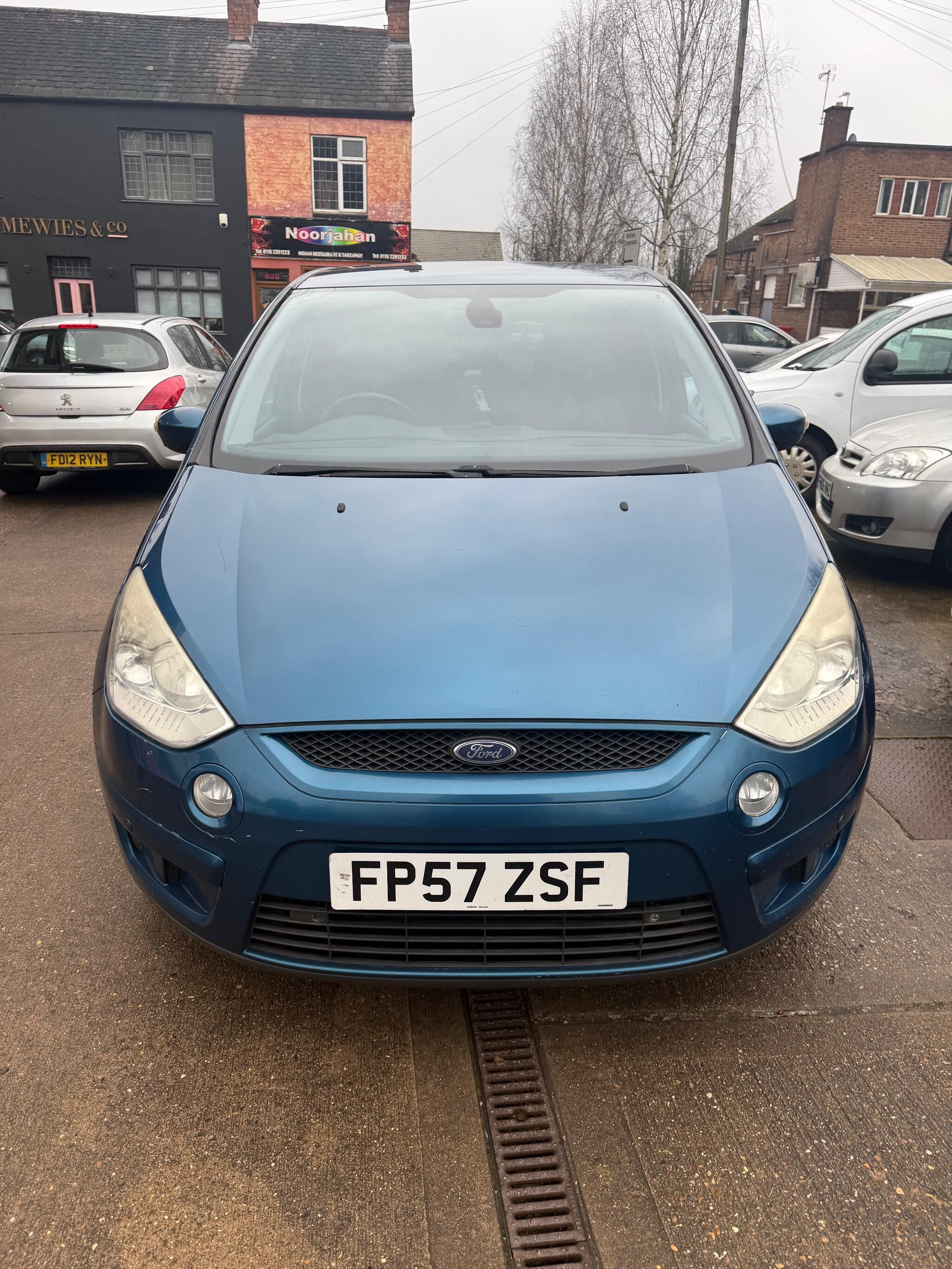 2007 Ford S-Max 2.0 TDCi Titanium 5dr • 135,391 miles image 4
