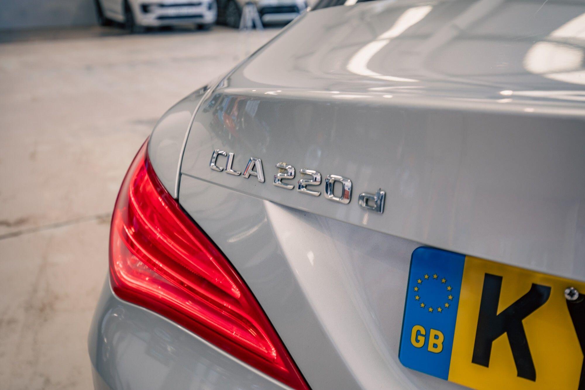 Mercedes-Benz Cla view 6