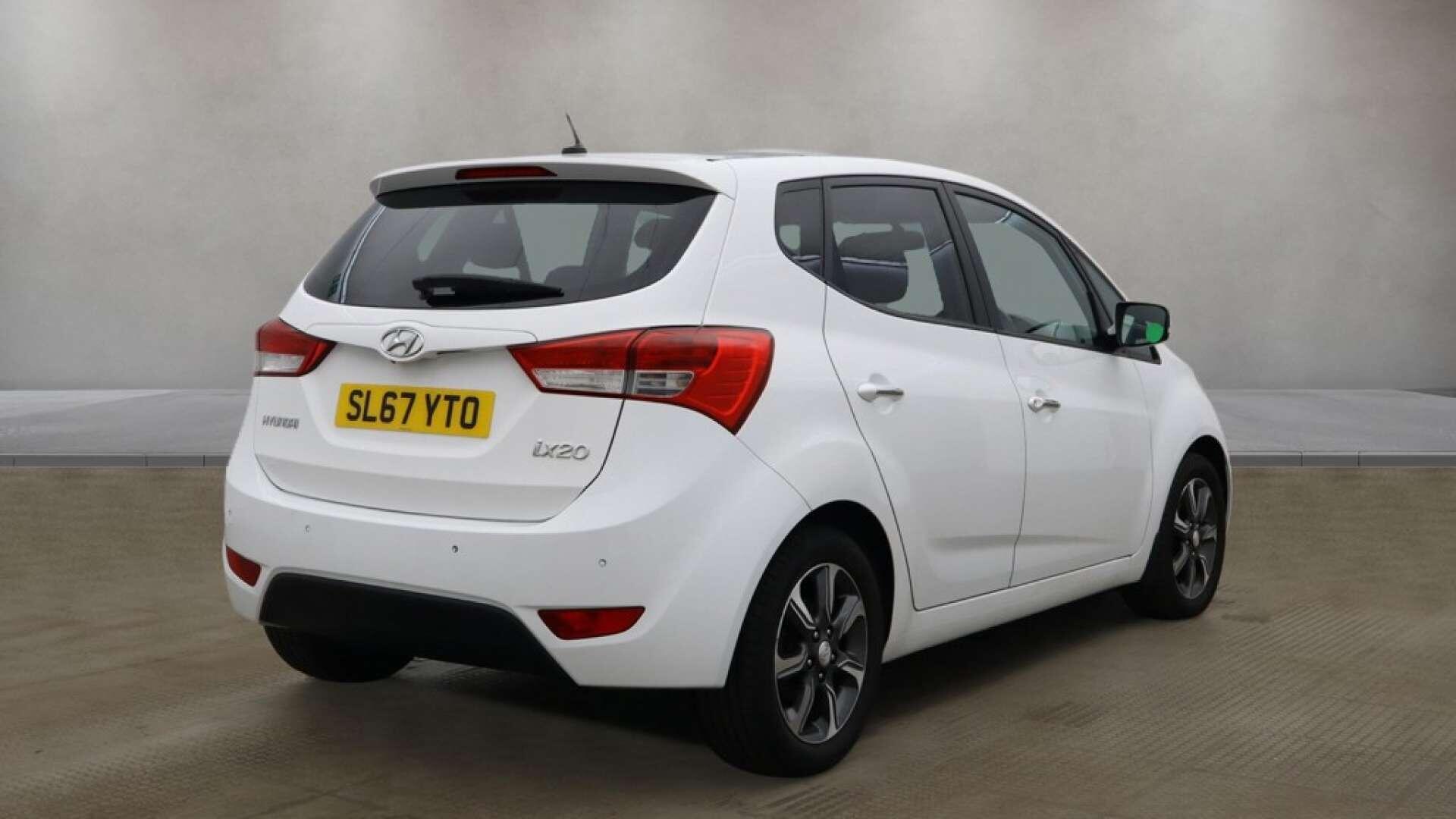 Hyundai Ix20 view 10