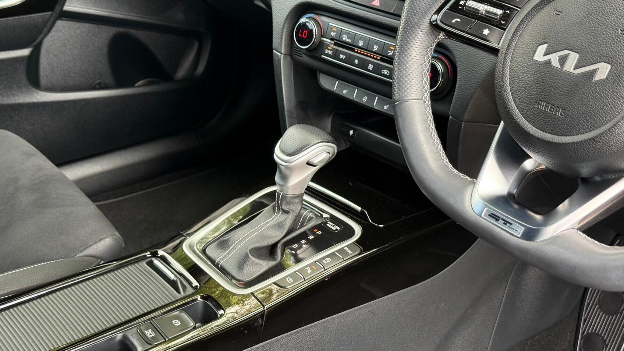 Kia Ceed view 21
