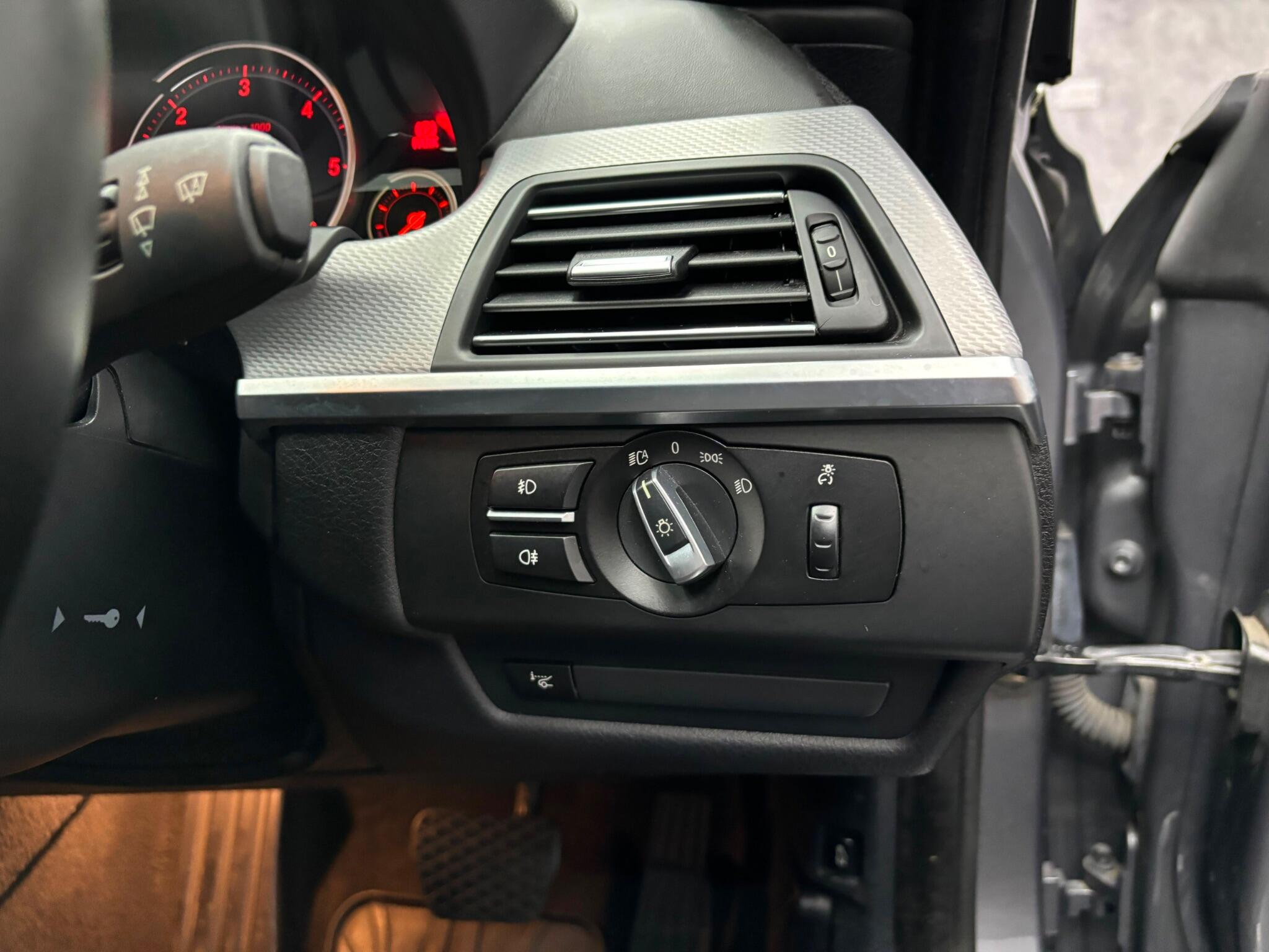 BMW 6 Series view 14