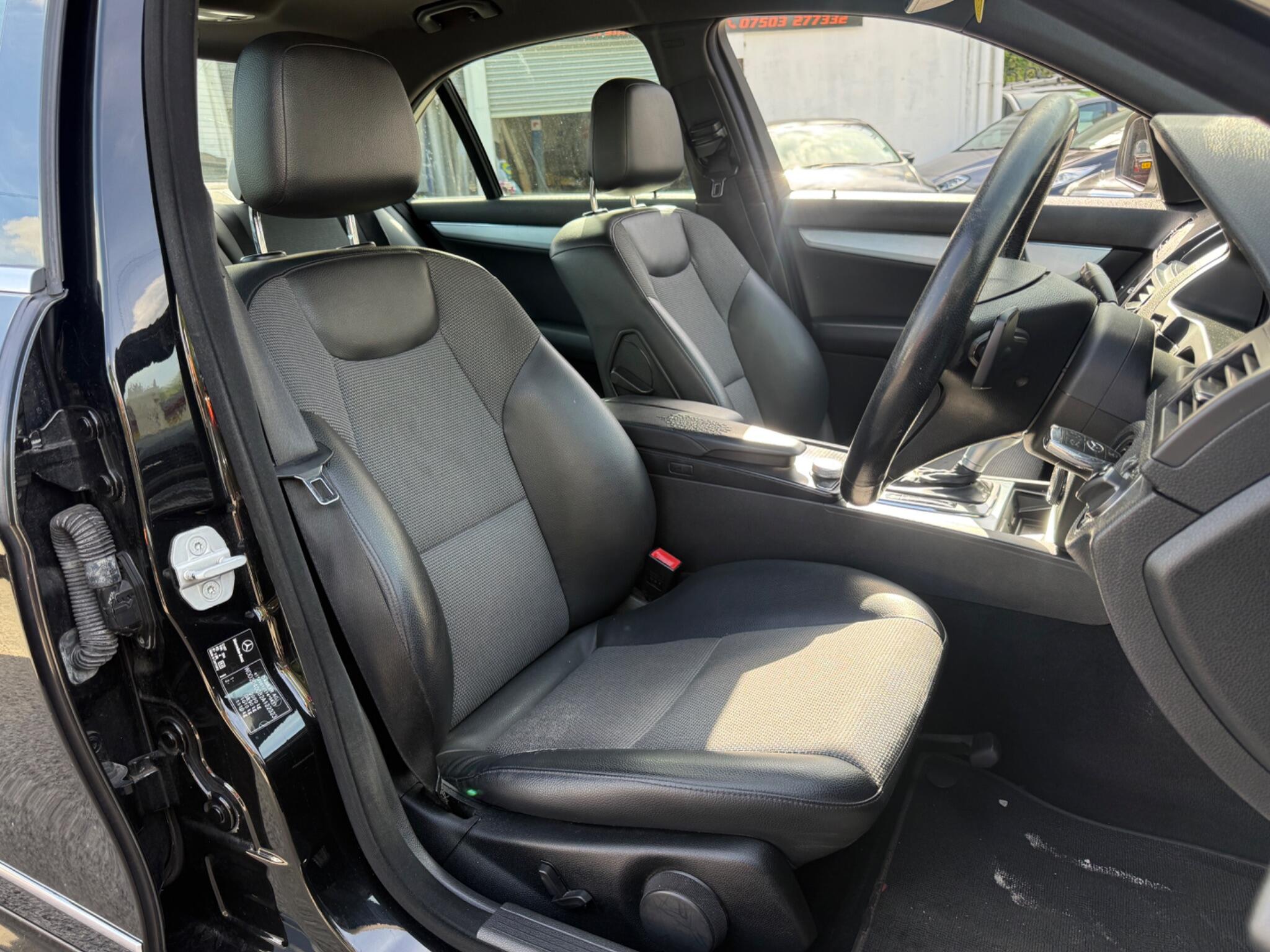 Mercedes-Benz C Class - Image 8