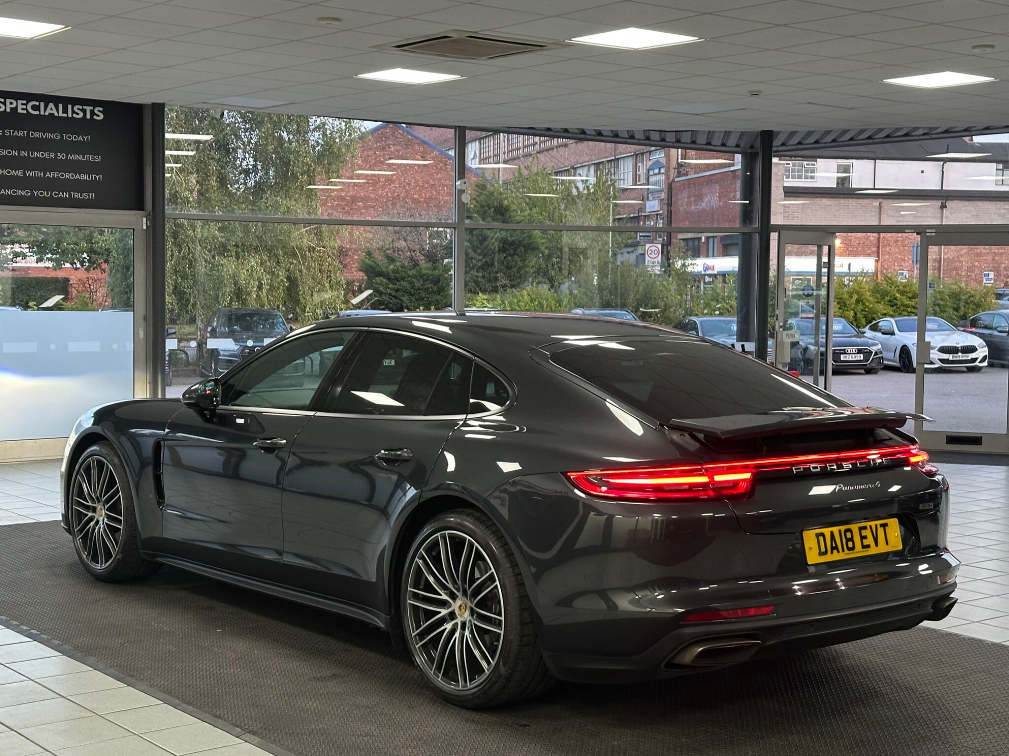 Porsche Panamera view 13