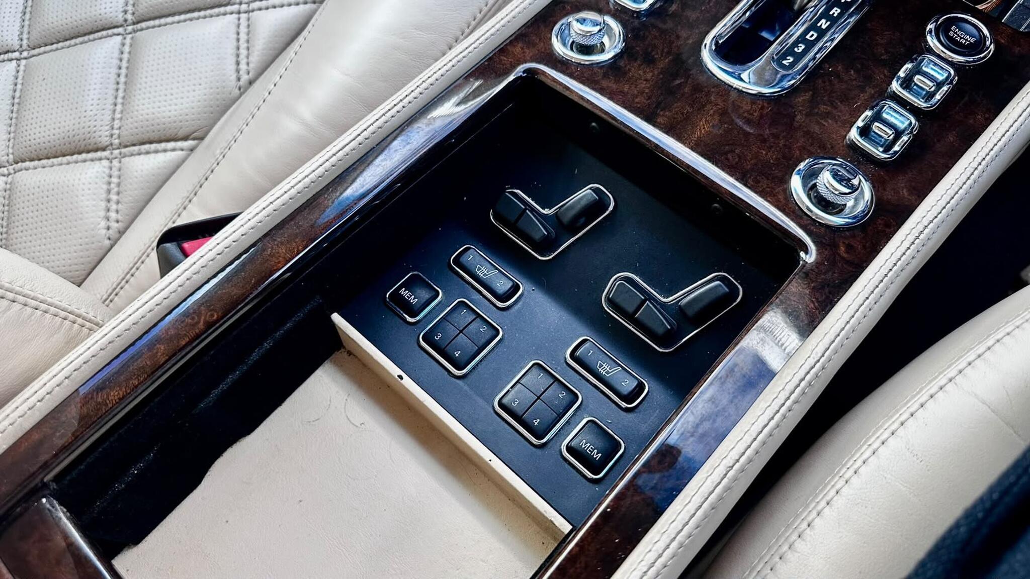Bentley Arnage view 64