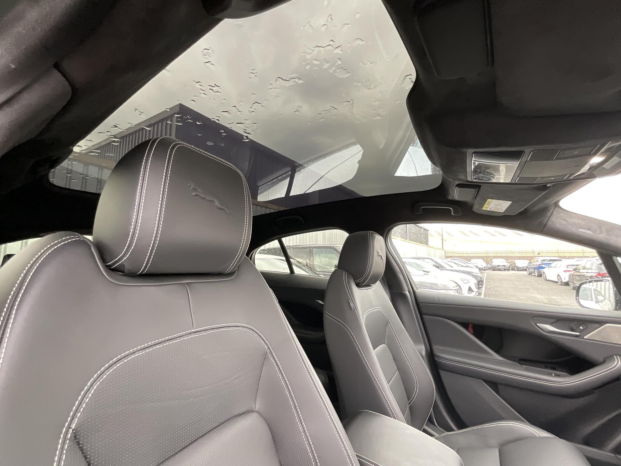 Jaguar I-Pace view 34