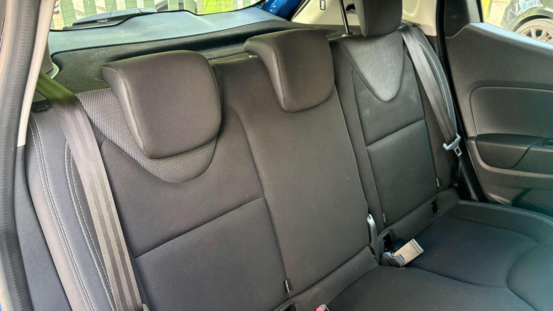Renault Clio view 13