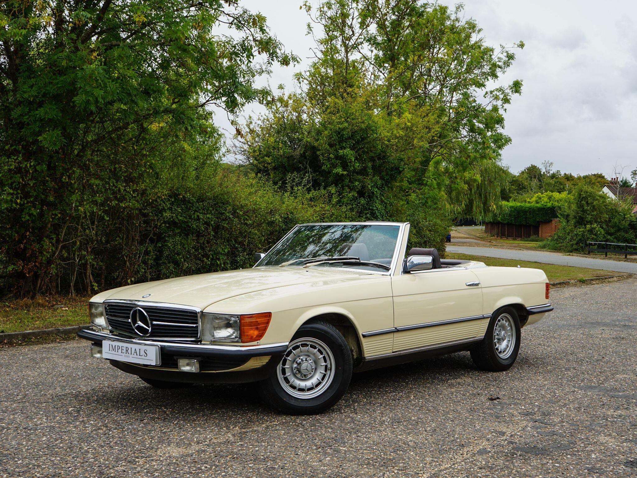 Mercedes-Benz 500 SL main image