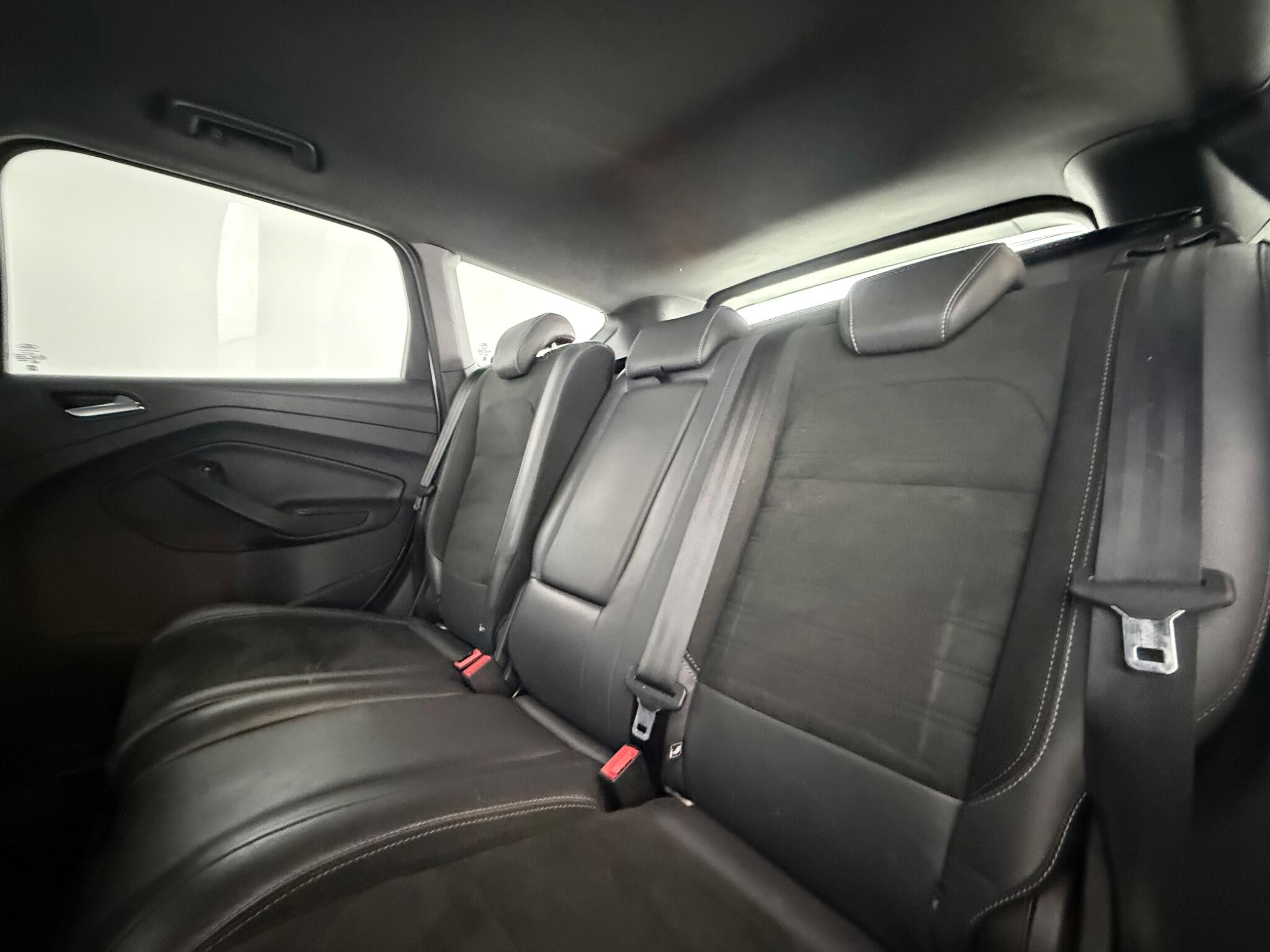 Ford Kuga view 31