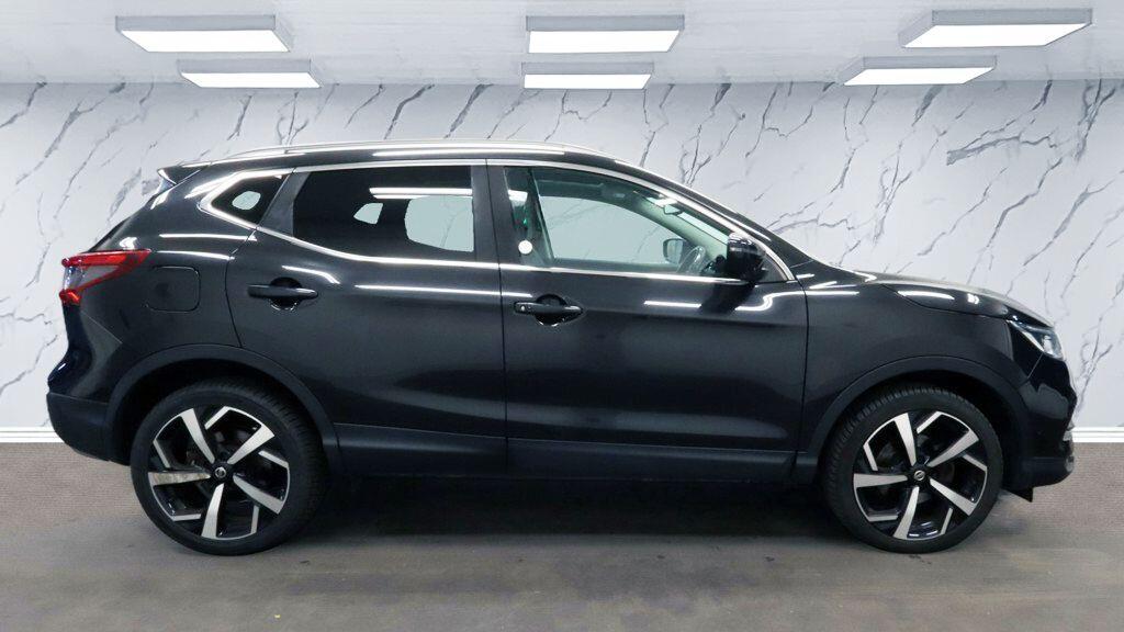 Nissan Qashqai view 8