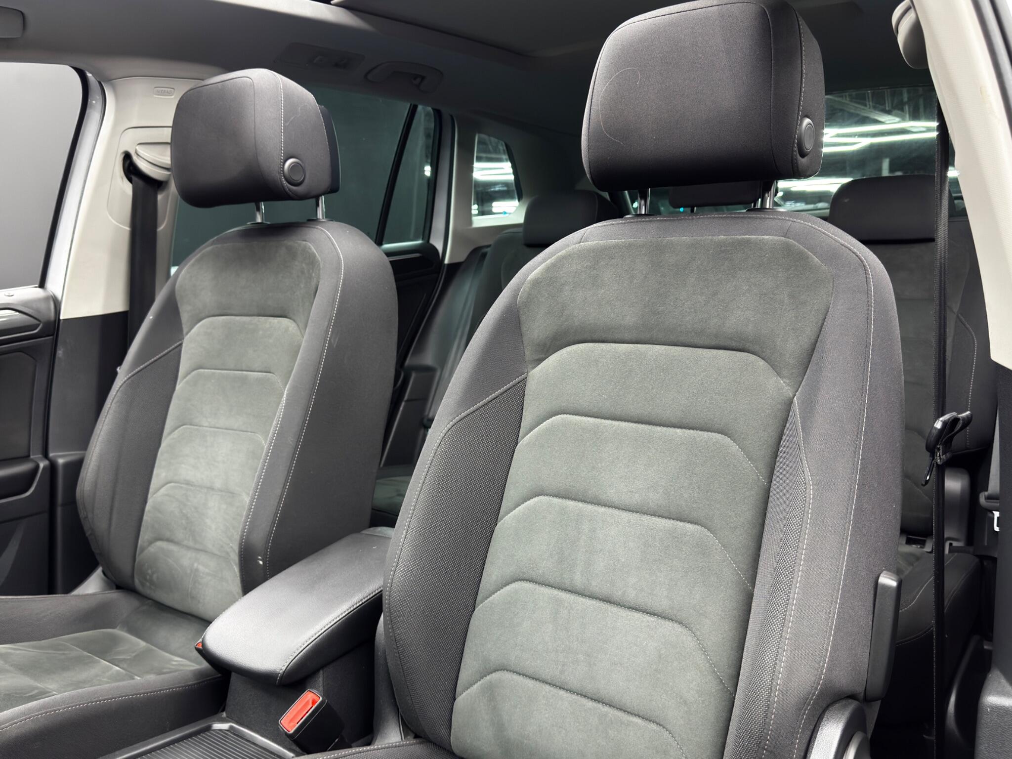 Volkswagen Tiguan view 14