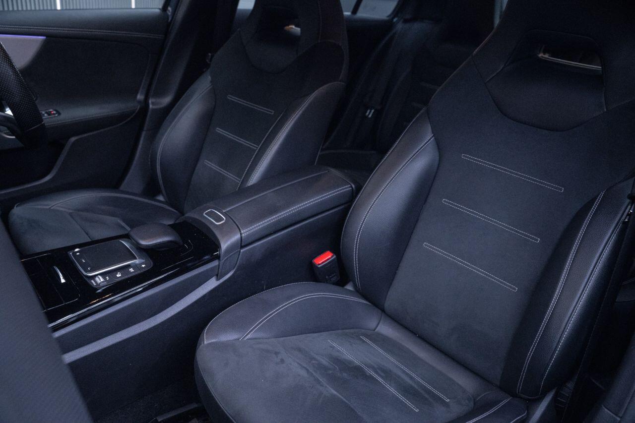 Mercedes-Benz A-Class view 30