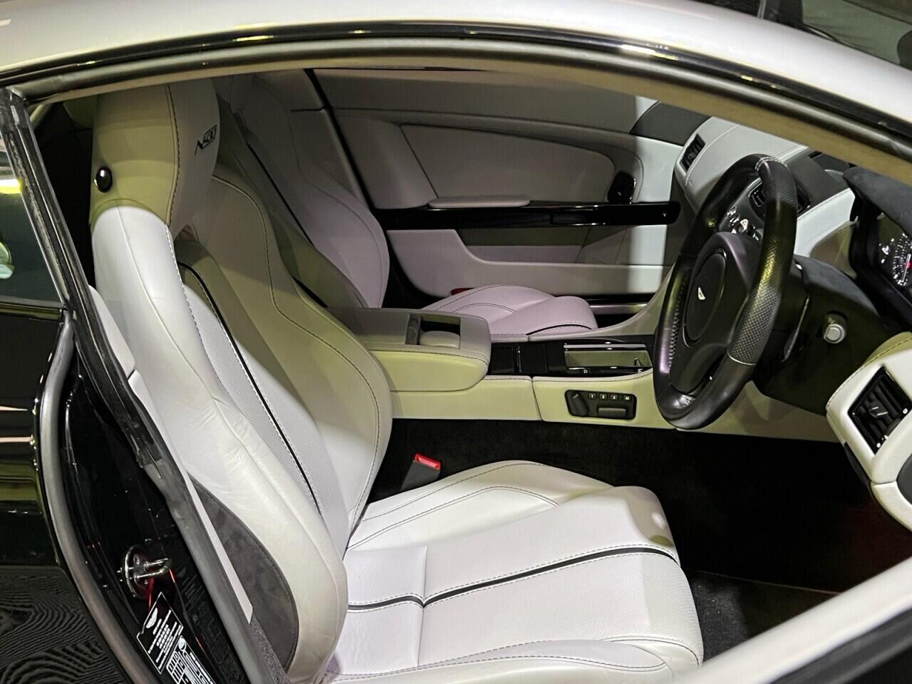 Aston Martin Vantage view 17