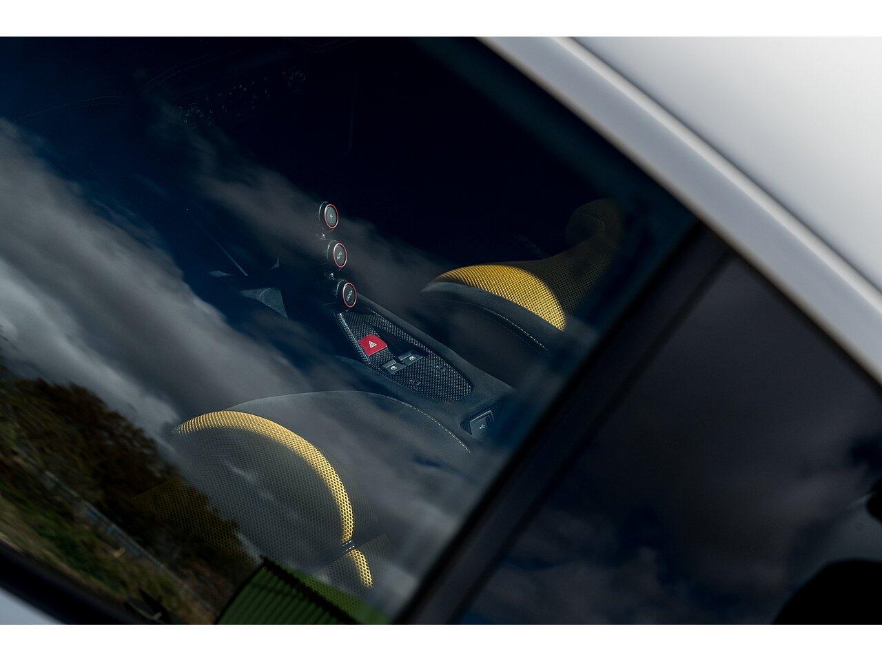 Ferrari 458 view 12