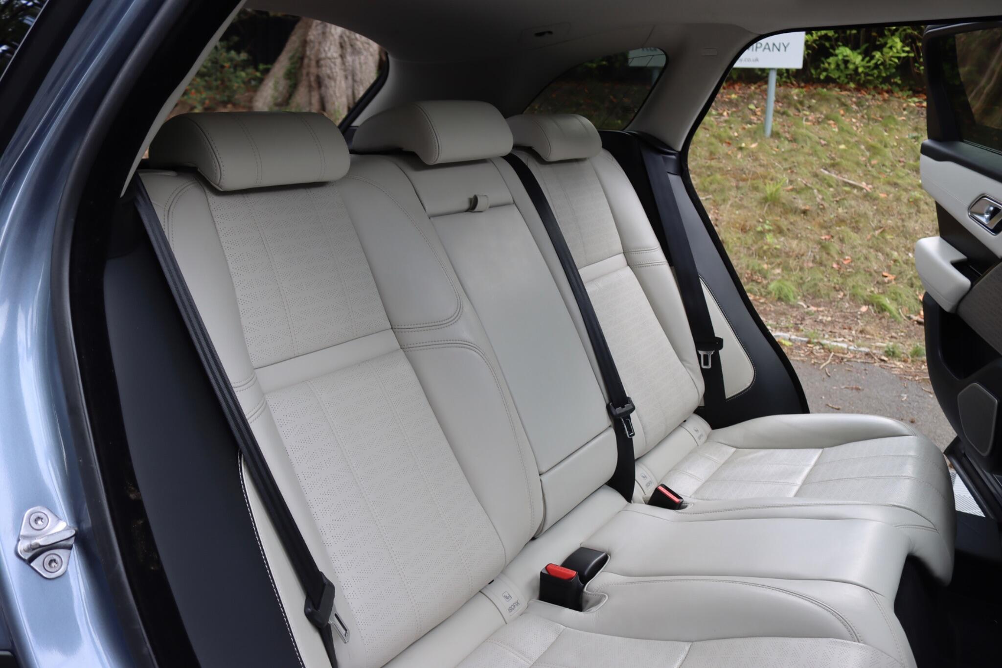 Land Rover Range Rover Velar view 54