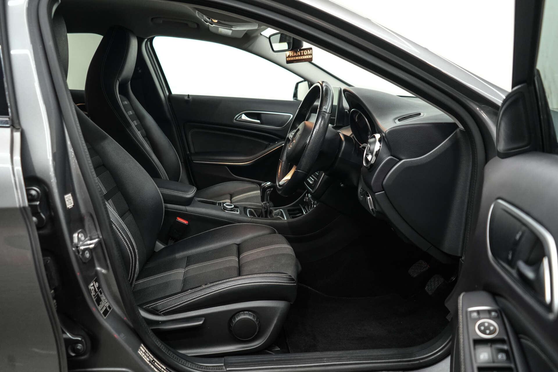 Mercedes-Benz Gla view 14