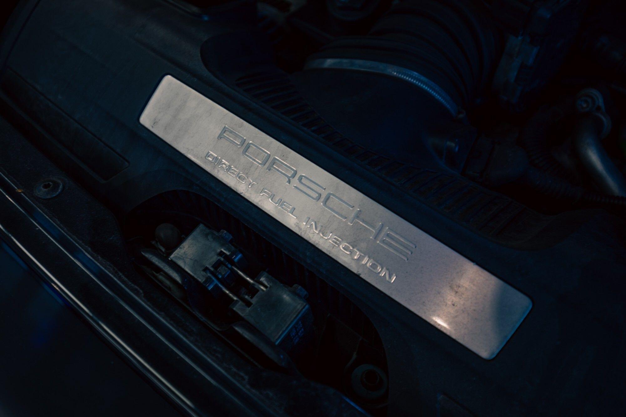 Porsche 911 view 29