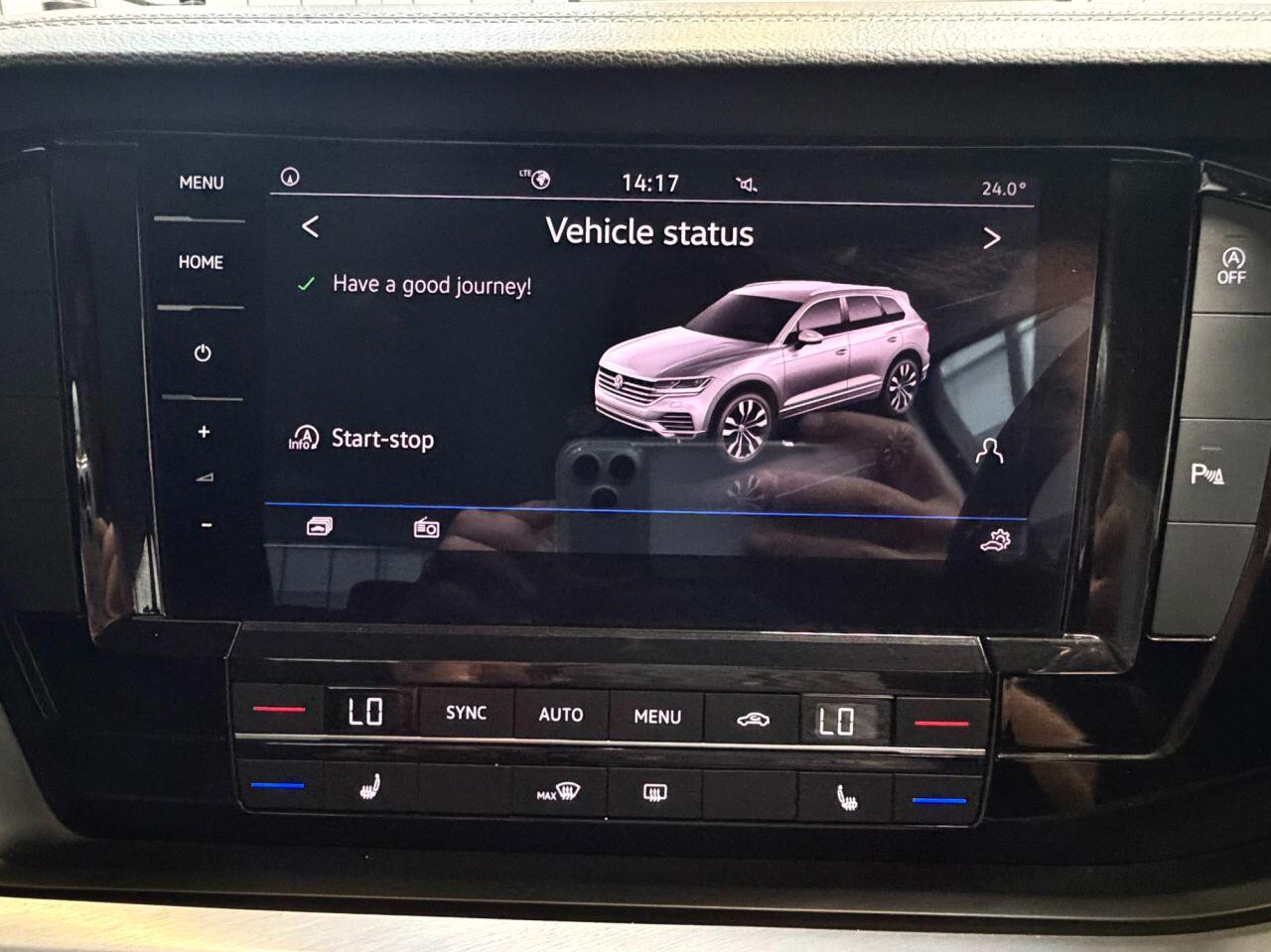 Volkswagen Touareg view 24