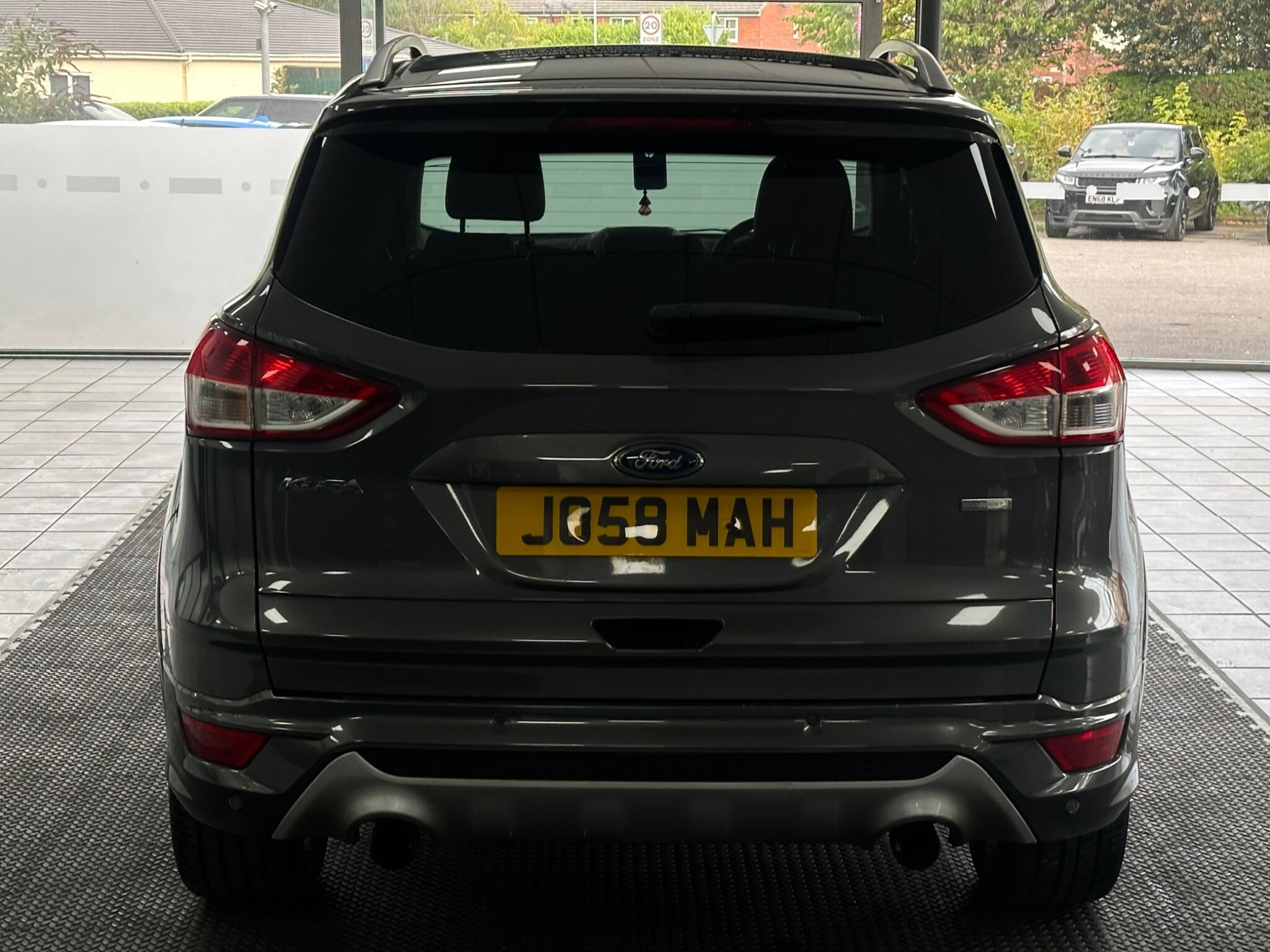 Ford Kuga view 10