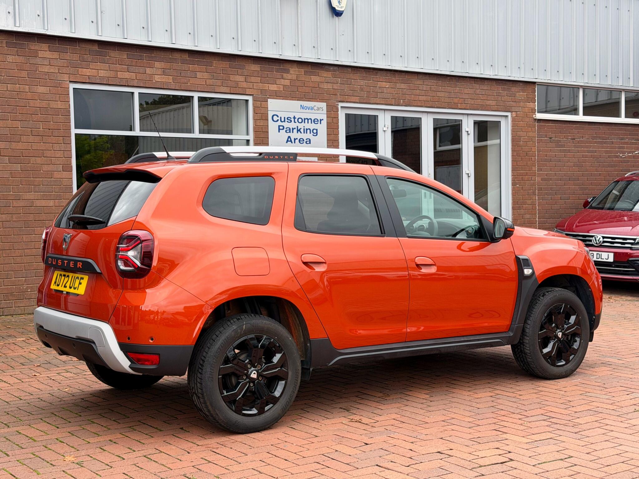 Dacia Duster view 18