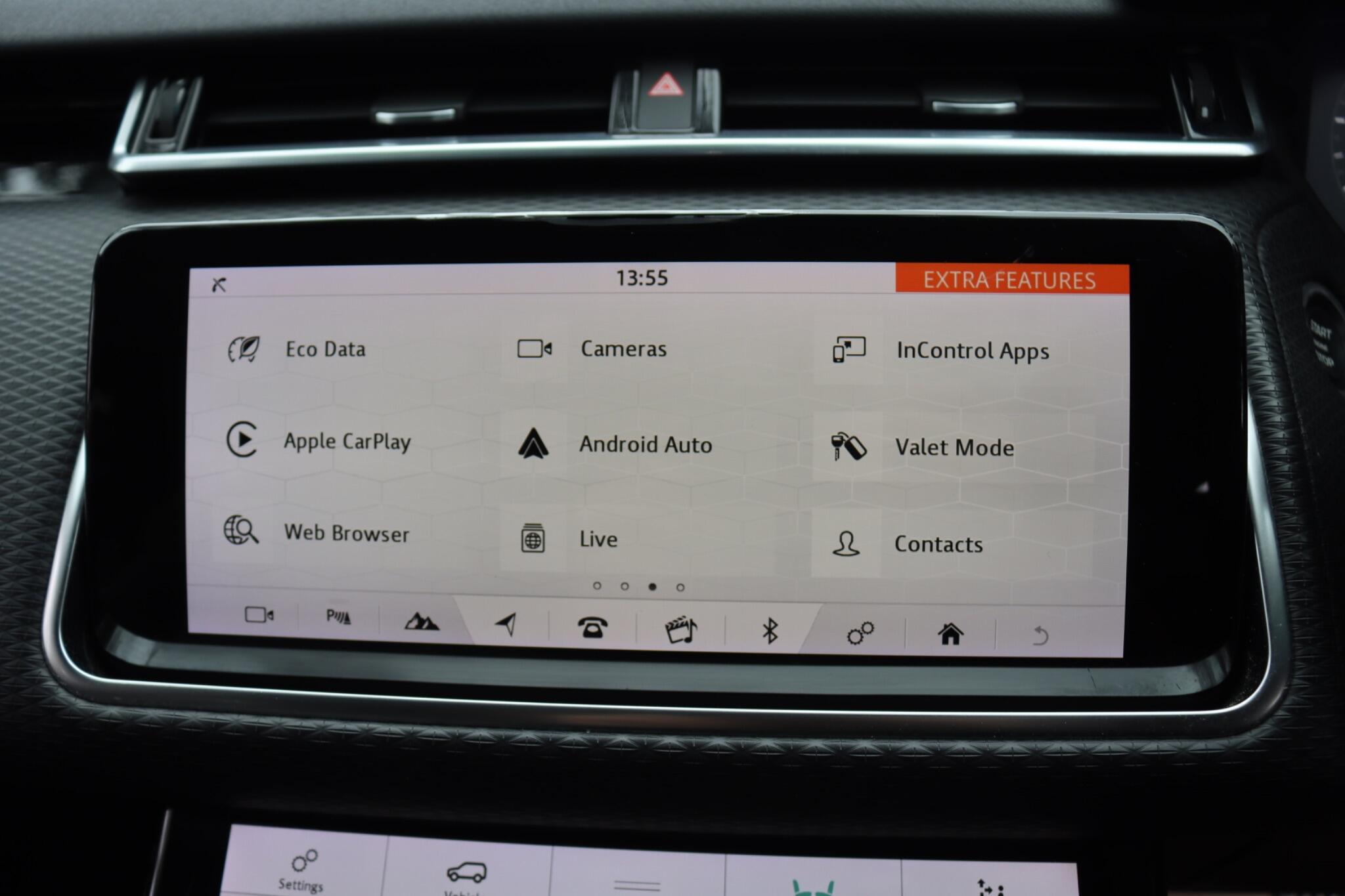 Land Rover Range Rover Velar view 26