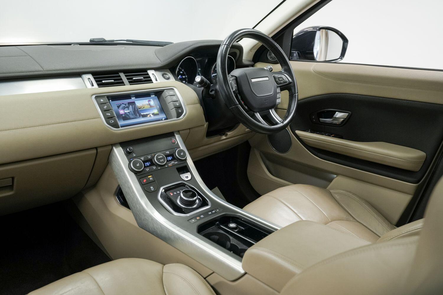Land Rover Range Rover Evoque view 7