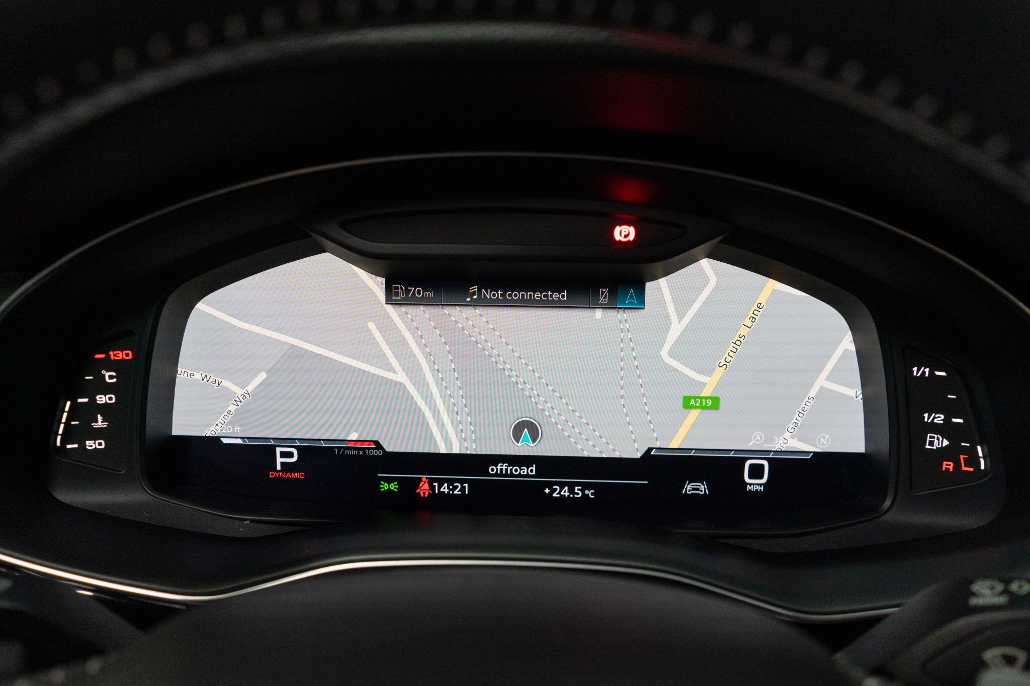 Audi SQ7 view 37