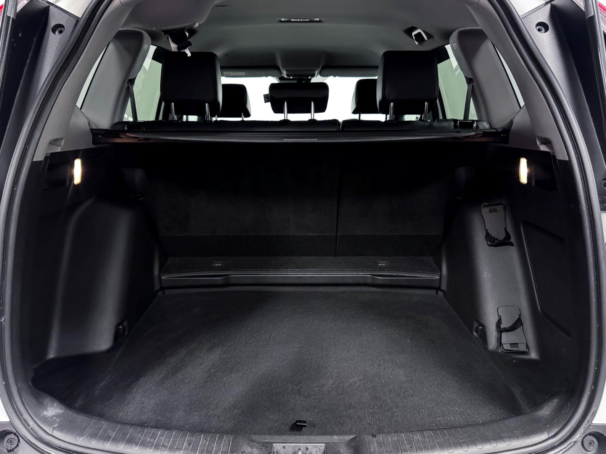 Honda CR-V view 7