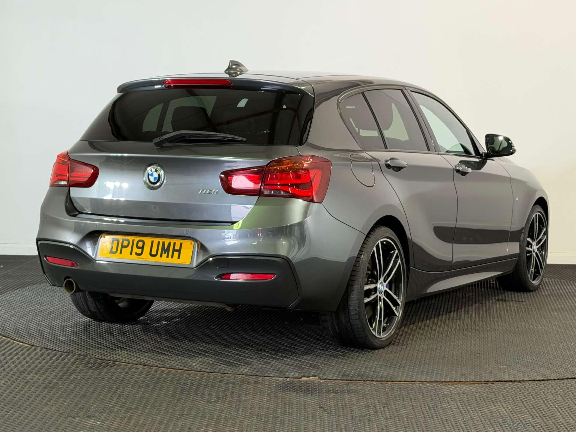 BMW 1 Series view 7