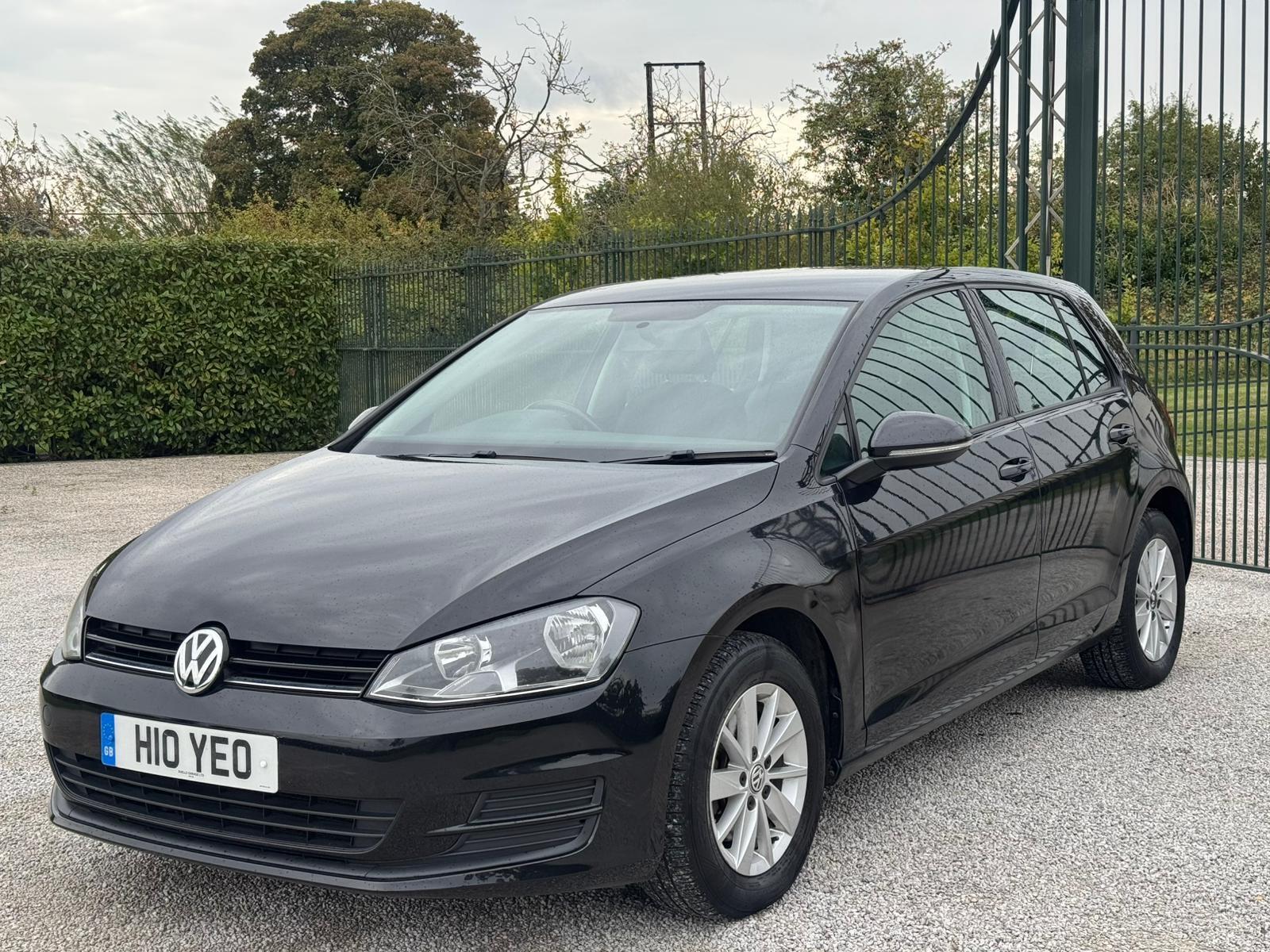 2013 Volkswagen Golf image 5