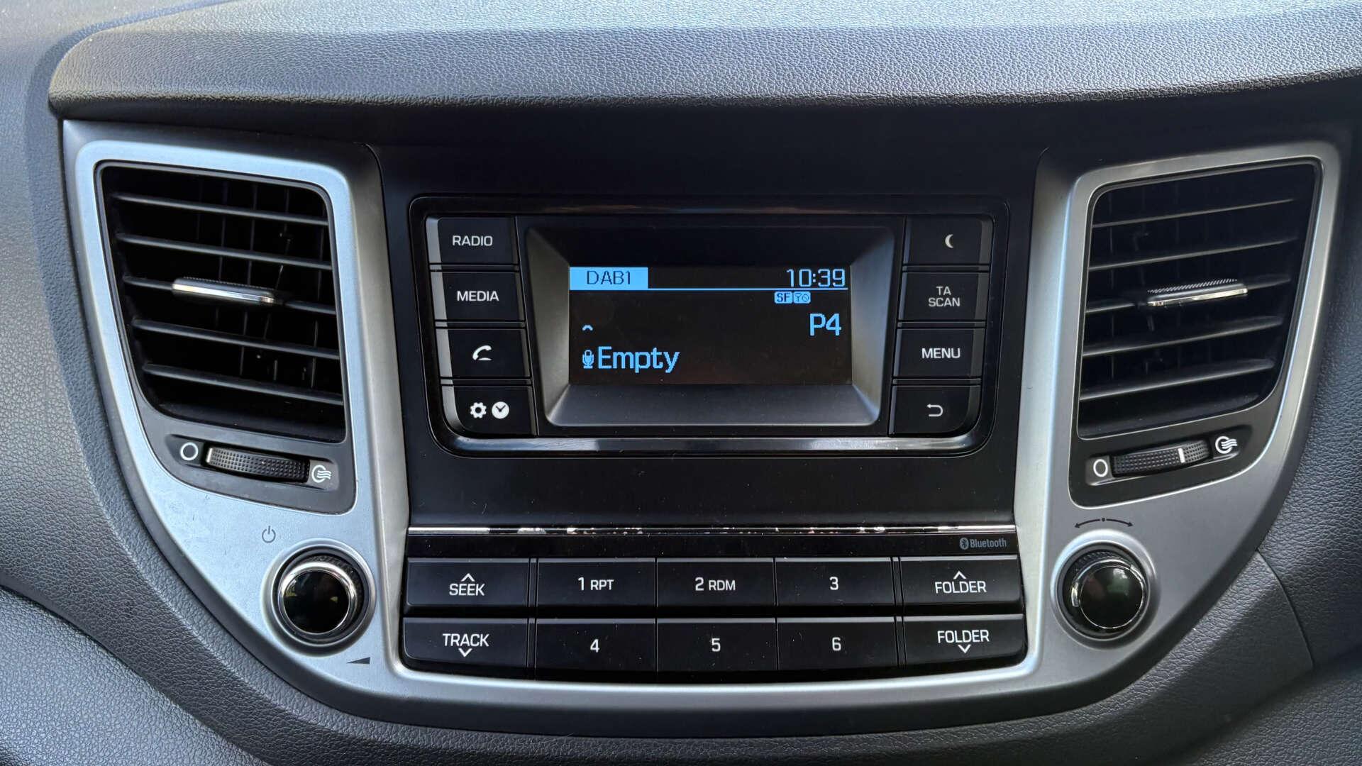 Hyundai Tucson view 22