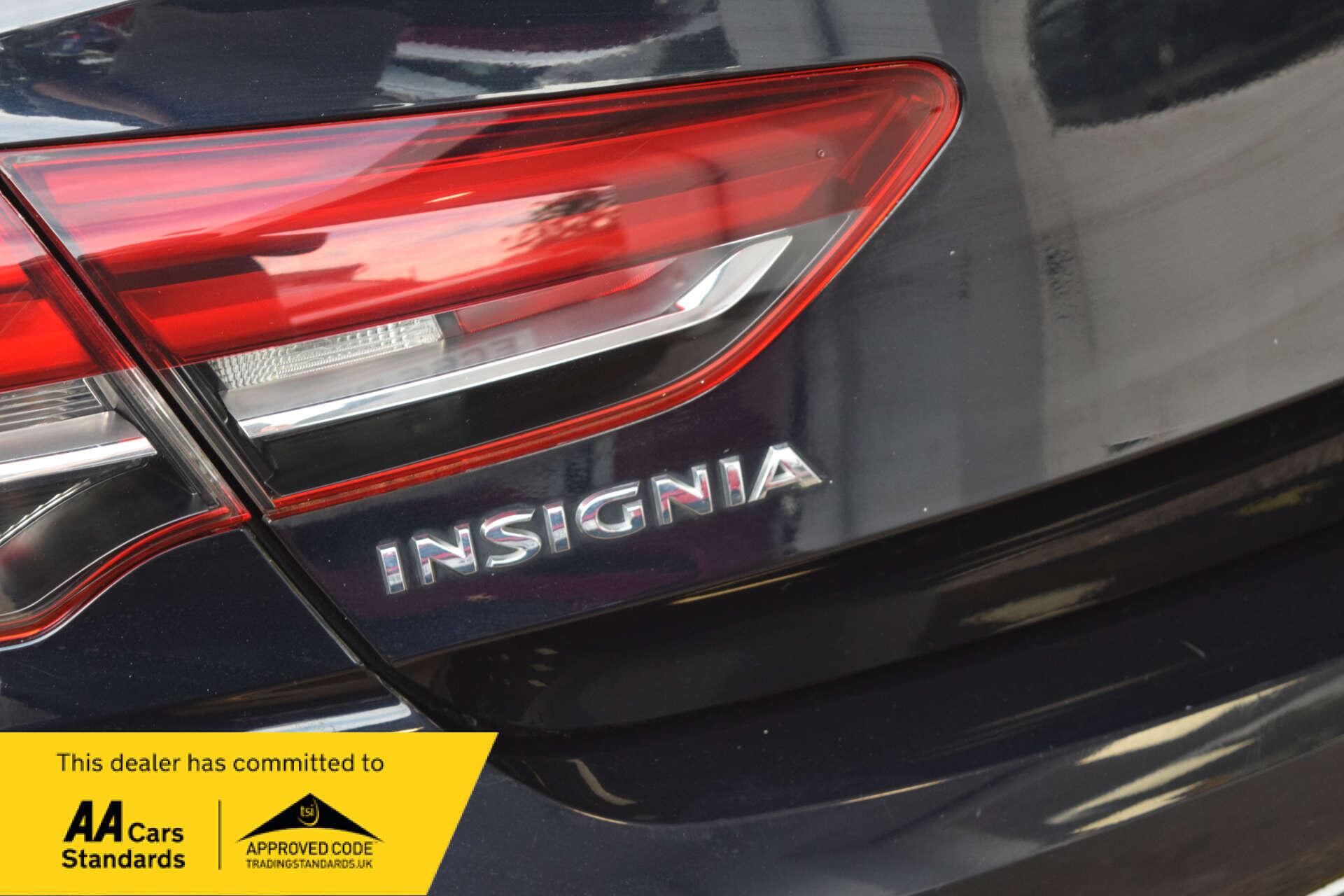 Vauxhall Insignia view 29