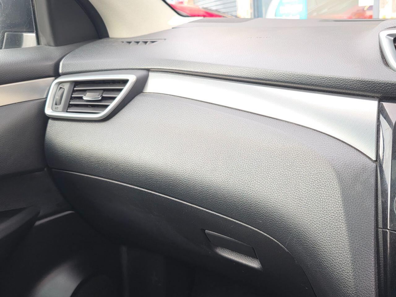 Nissan Qashqai view 64
