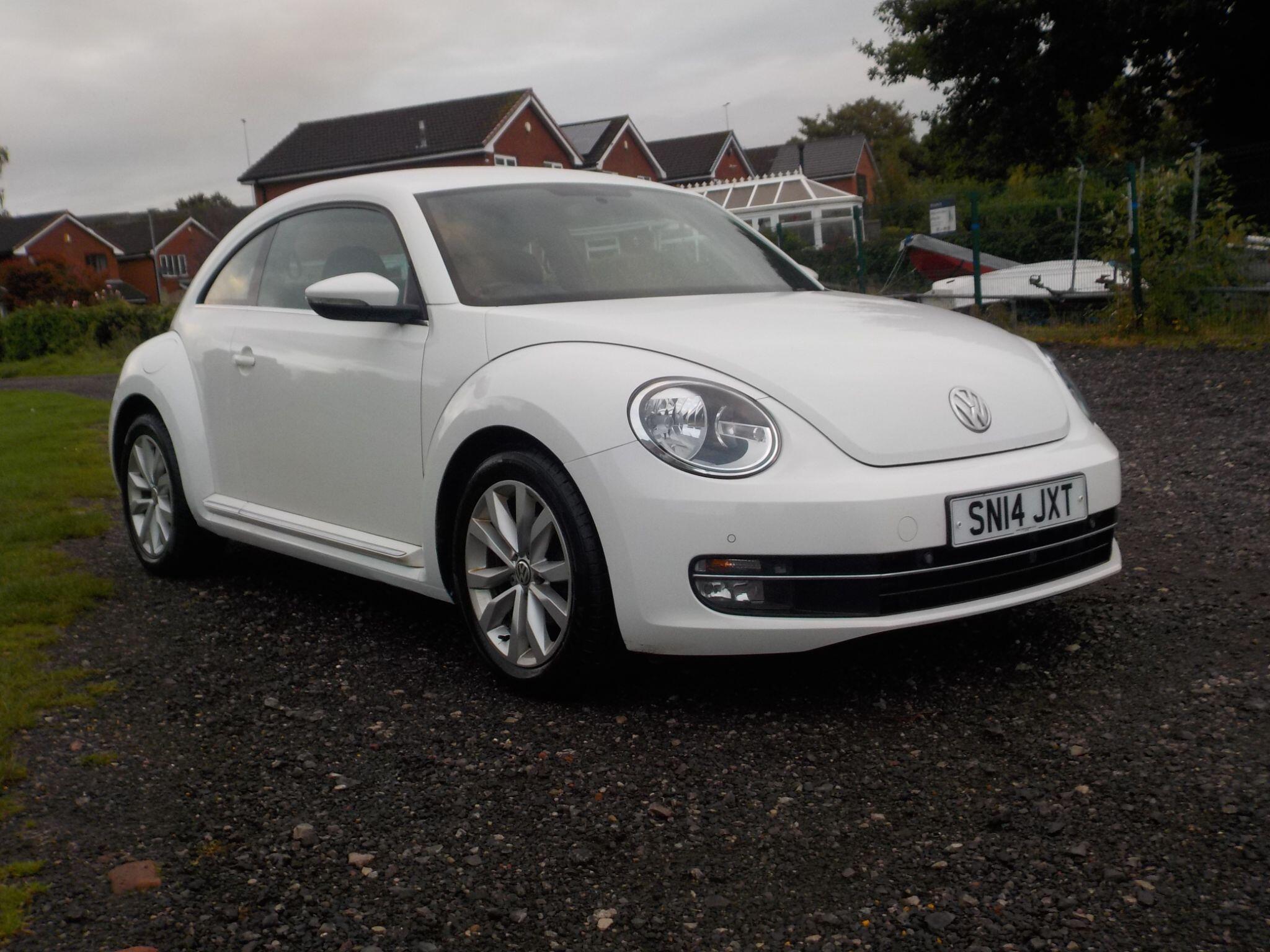 Volkswagen Beetle 1.6 TDI BlueMotion Tech Design Euro 5 (s/s) 3dr