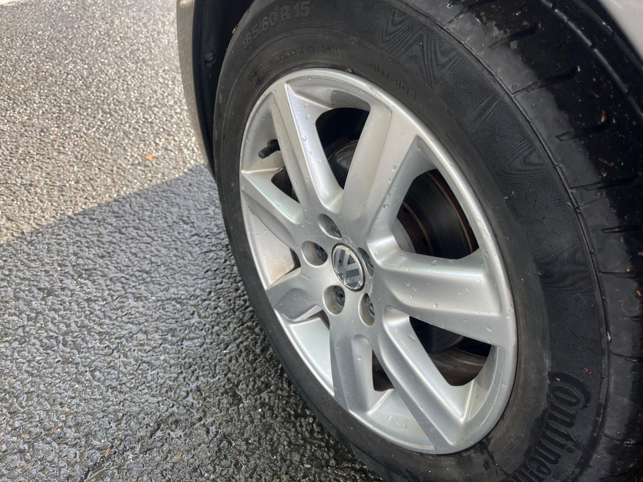 Volkswagen Polo view 8