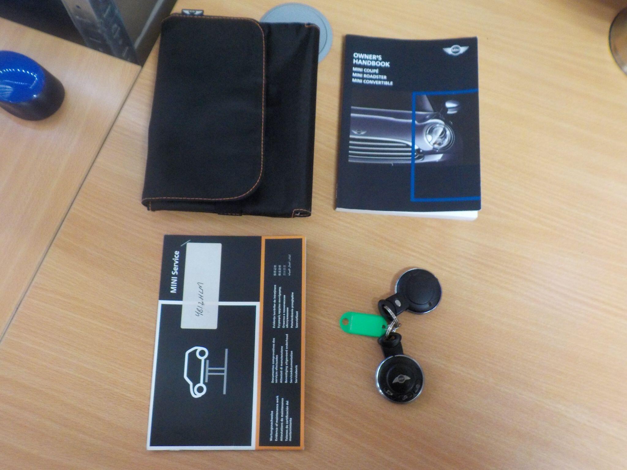 MINI Roadster 1.6 Cooper Euro 5 (s/s) 2dr