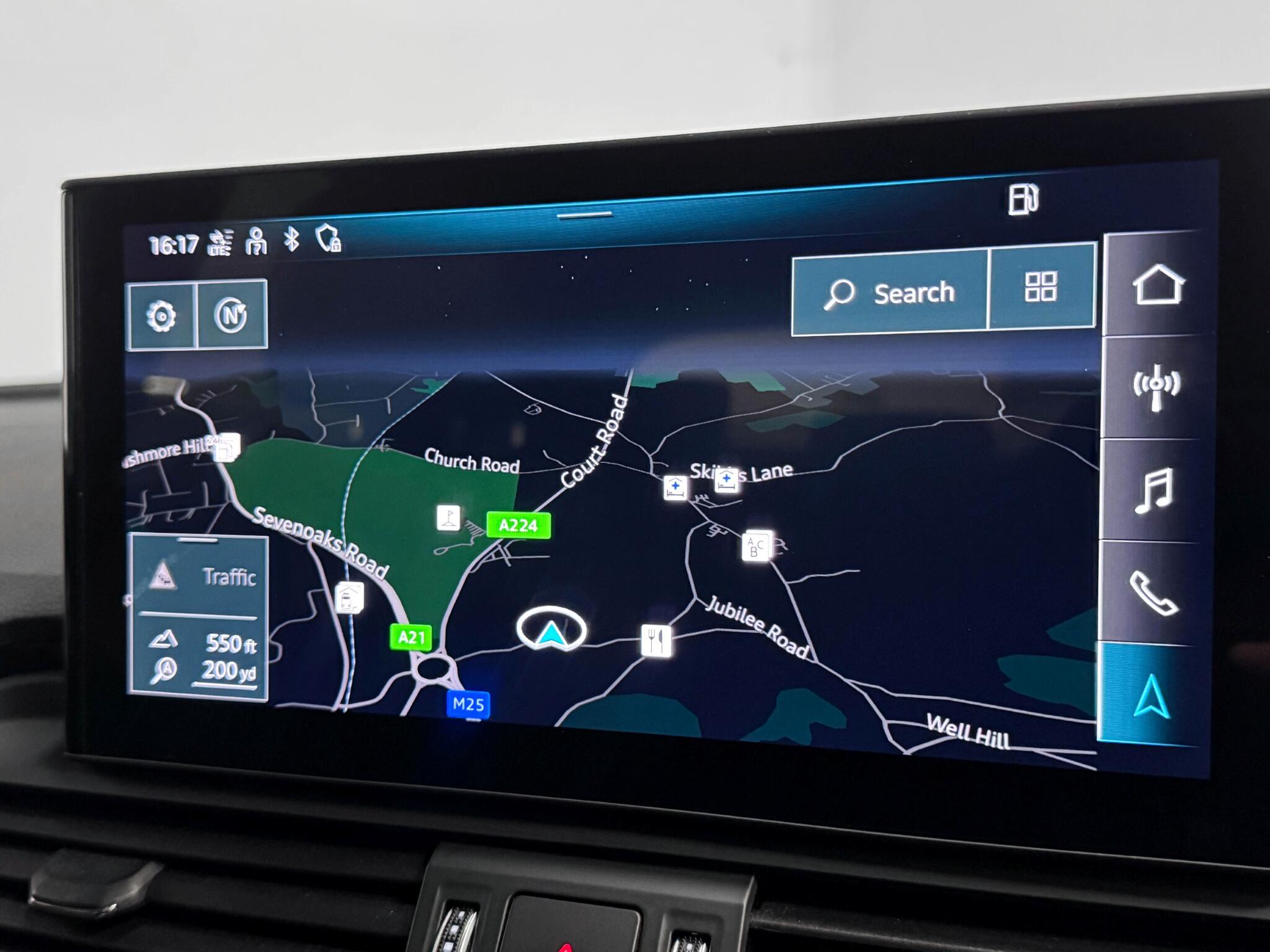 Audi Q5 view 40
