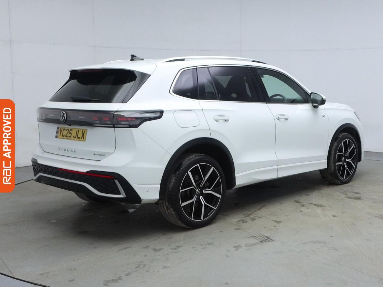 Volkswagen Tiguan view 32