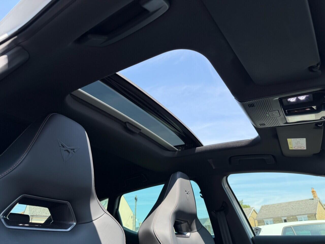 Cupra Leon view 14