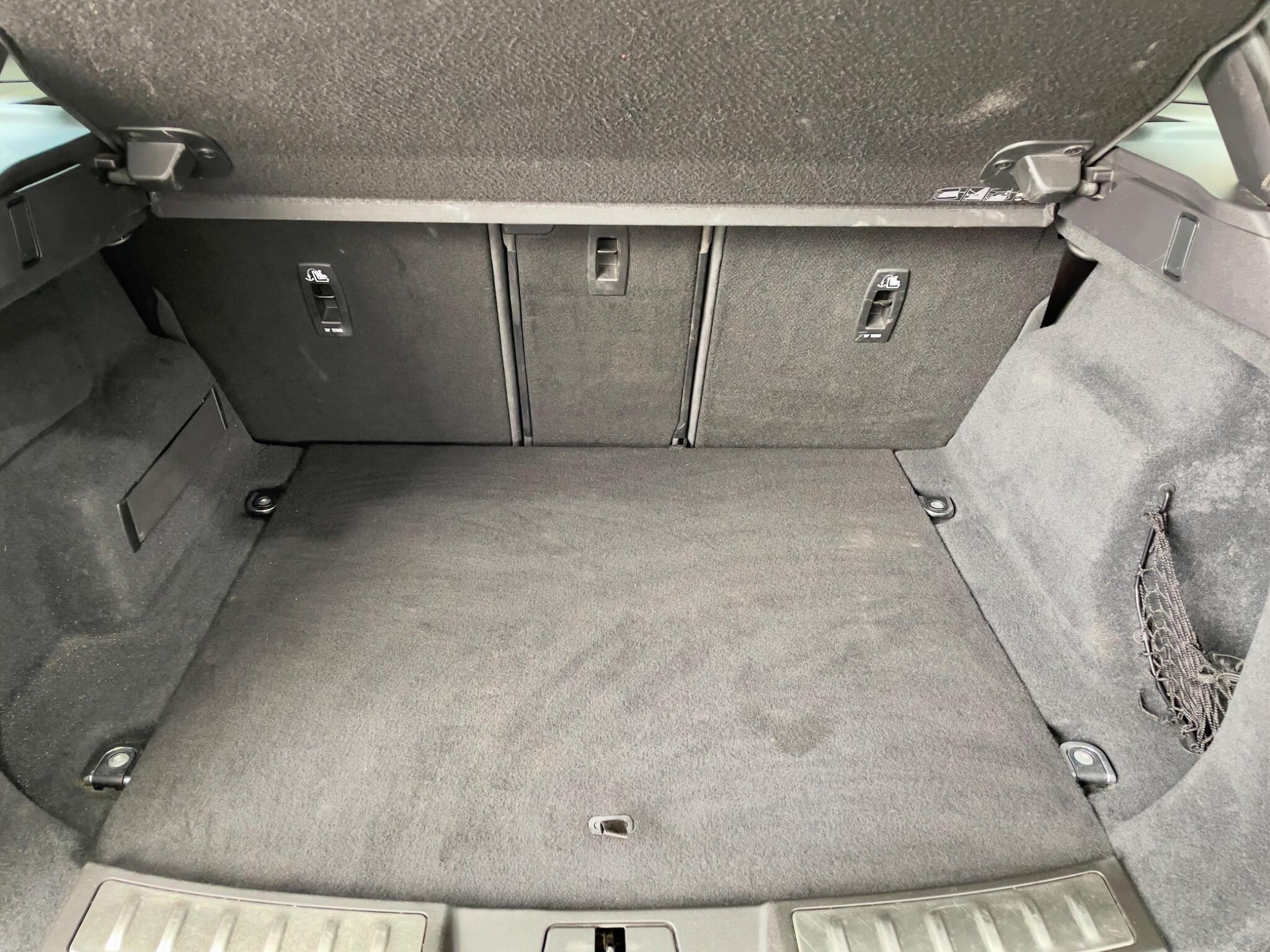 Land Rover Range Rover Evoque view 40