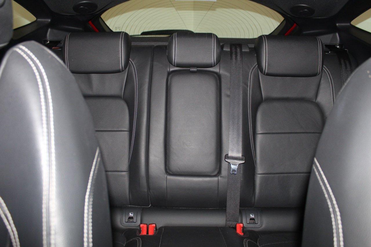 Jaguar E-Pace view 53