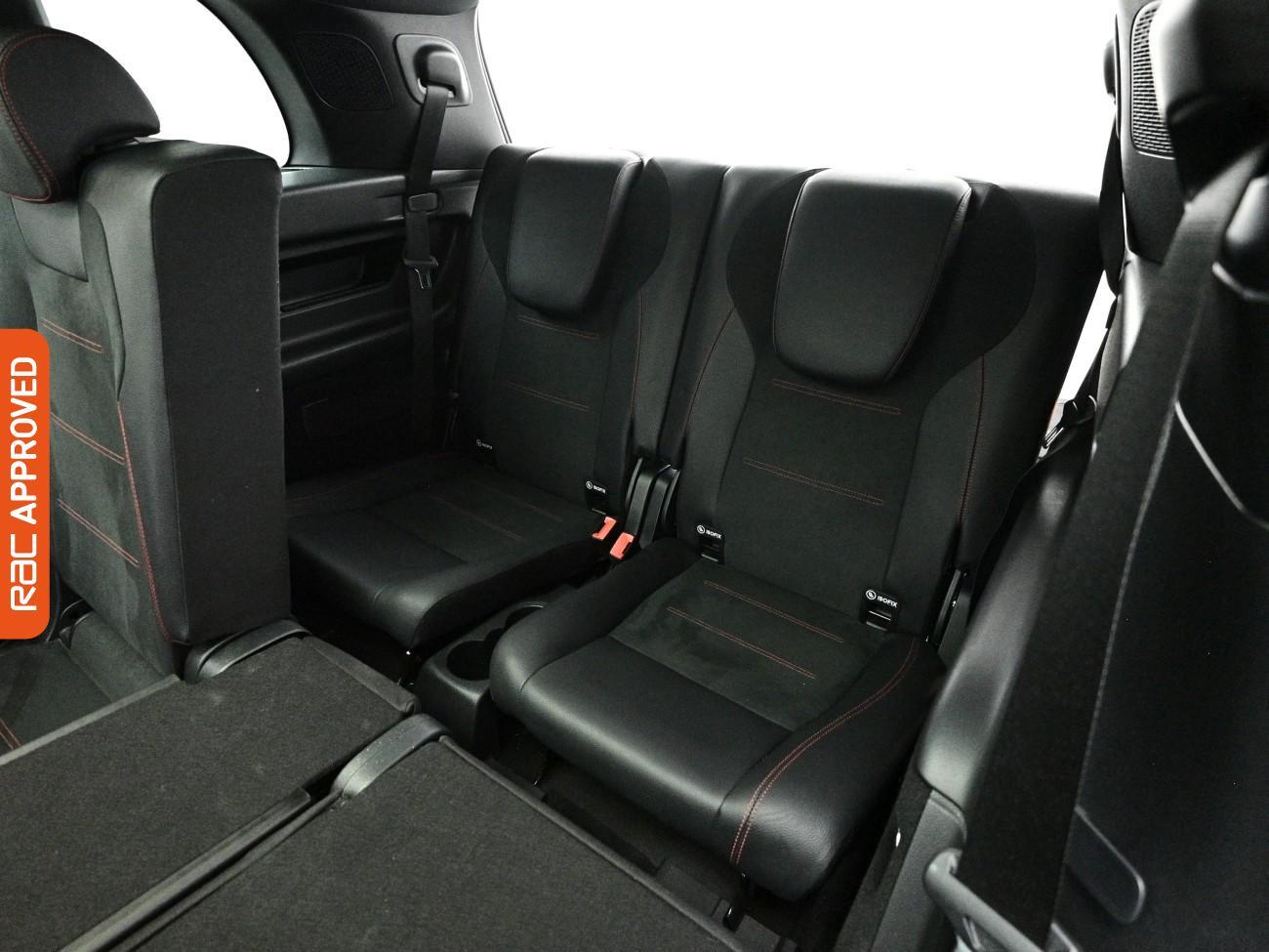 Mercedes-Benz Eqb view 39