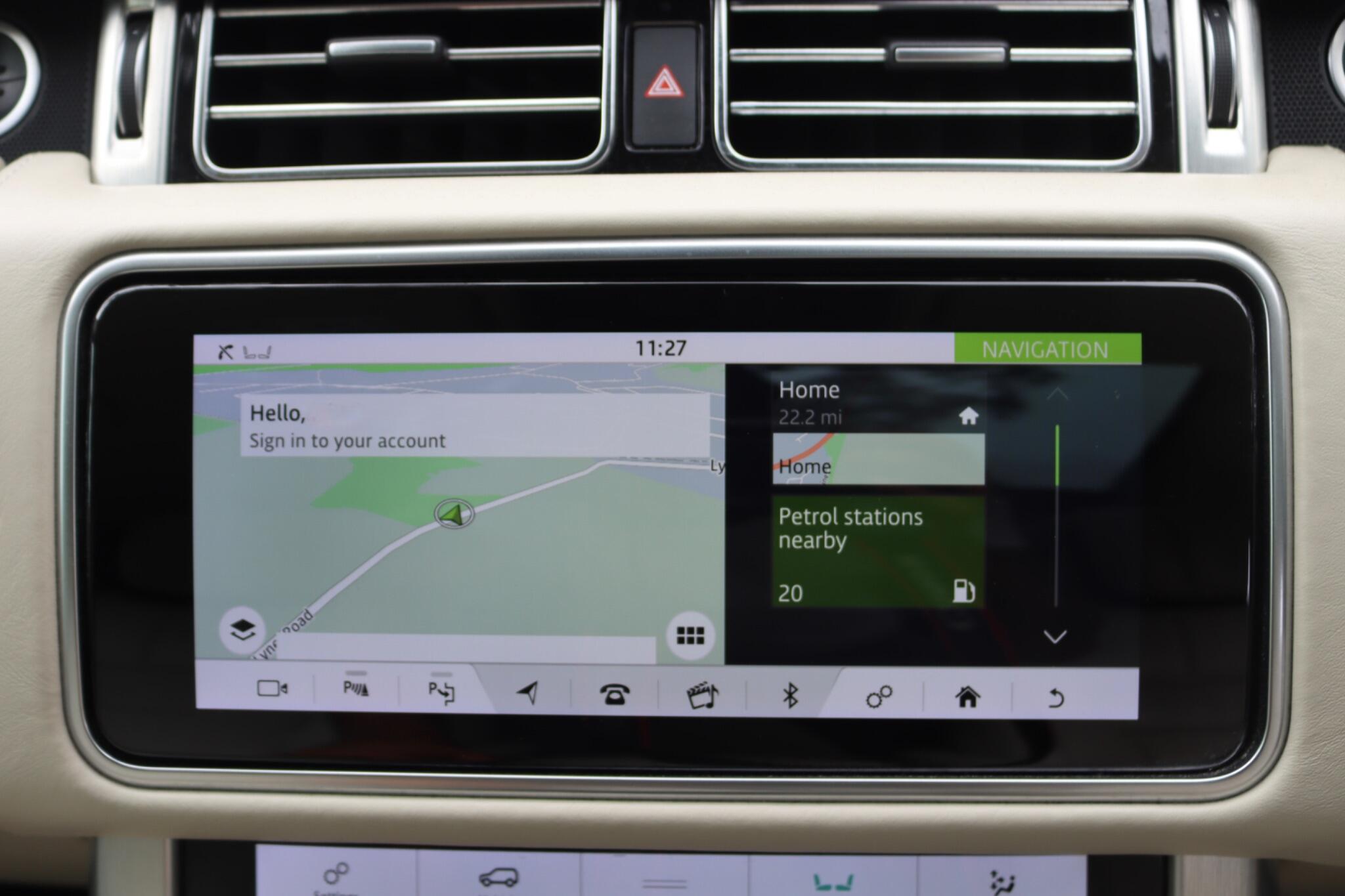 Land Rover Range Rover view 71