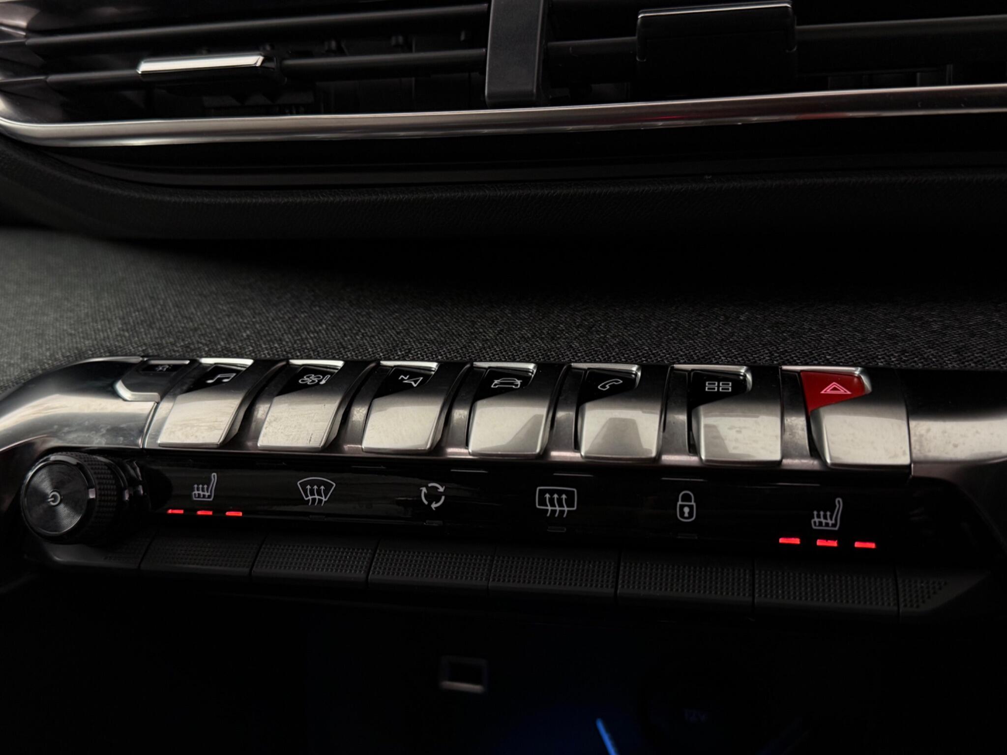 Peugeot 5008 view 23
