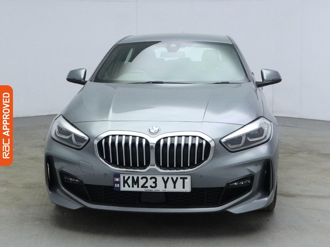 BMW 1 Series view 7