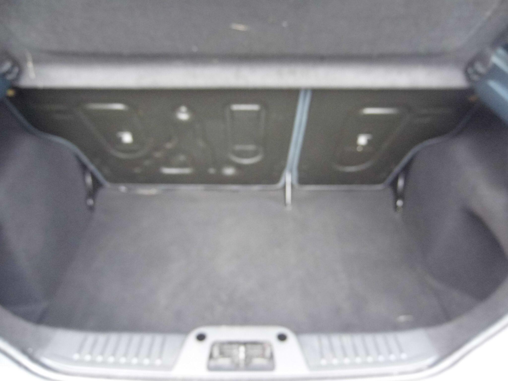 Ford Fiesta view 20