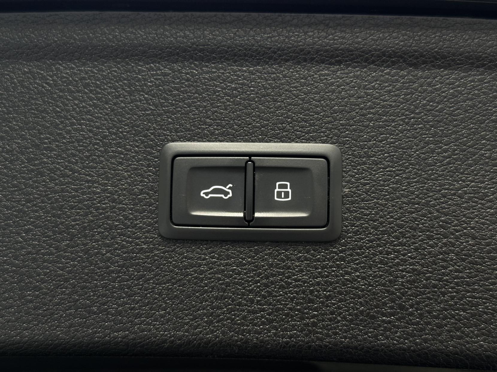 Audi Q5 view 58