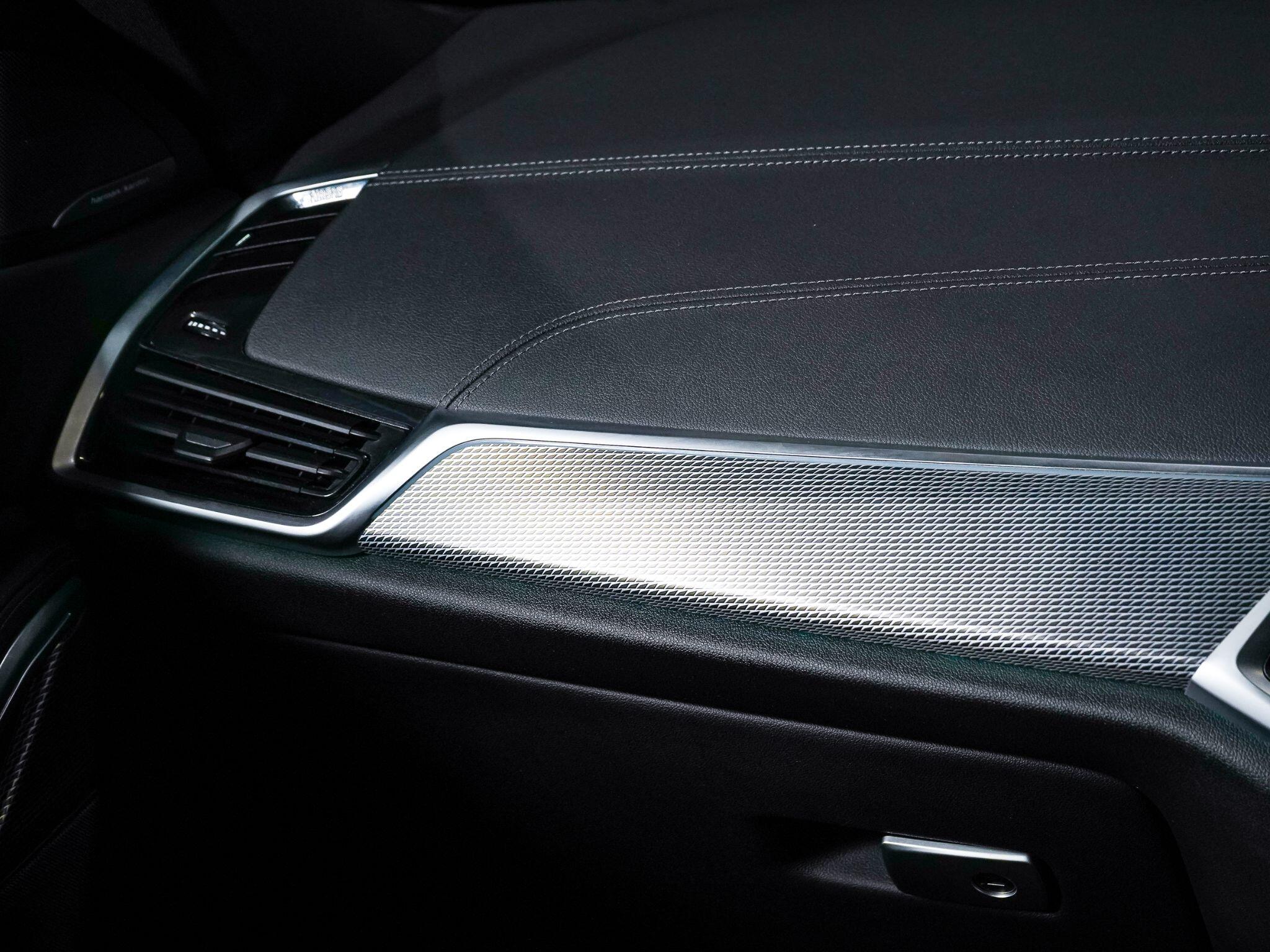 BMW X6 view 48