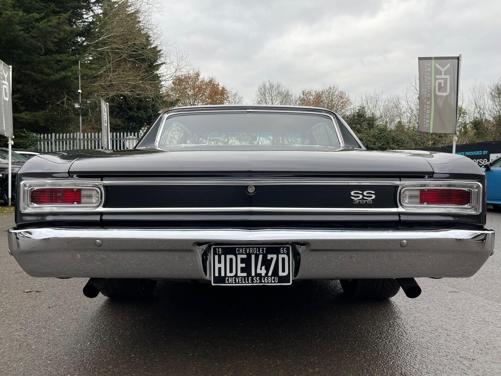 Chevrolet Chevelle view 13